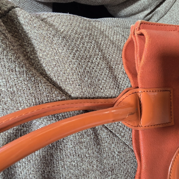 Tory Burch Orange Tote with Embossed Logo - Picture 7 of 8